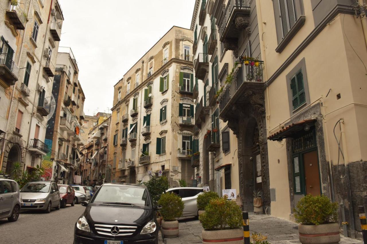 Varriale House Parking Free Small Car Napoli Dış mekan fotoğraf