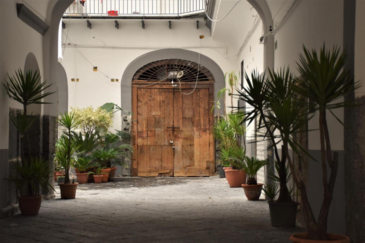 Varriale House Parking Free Small Car Napoli Dış mekan fotoğraf