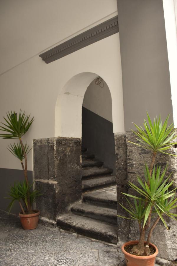 Varriale House Parking Free Small Car Napoli Dış mekan fotoğraf