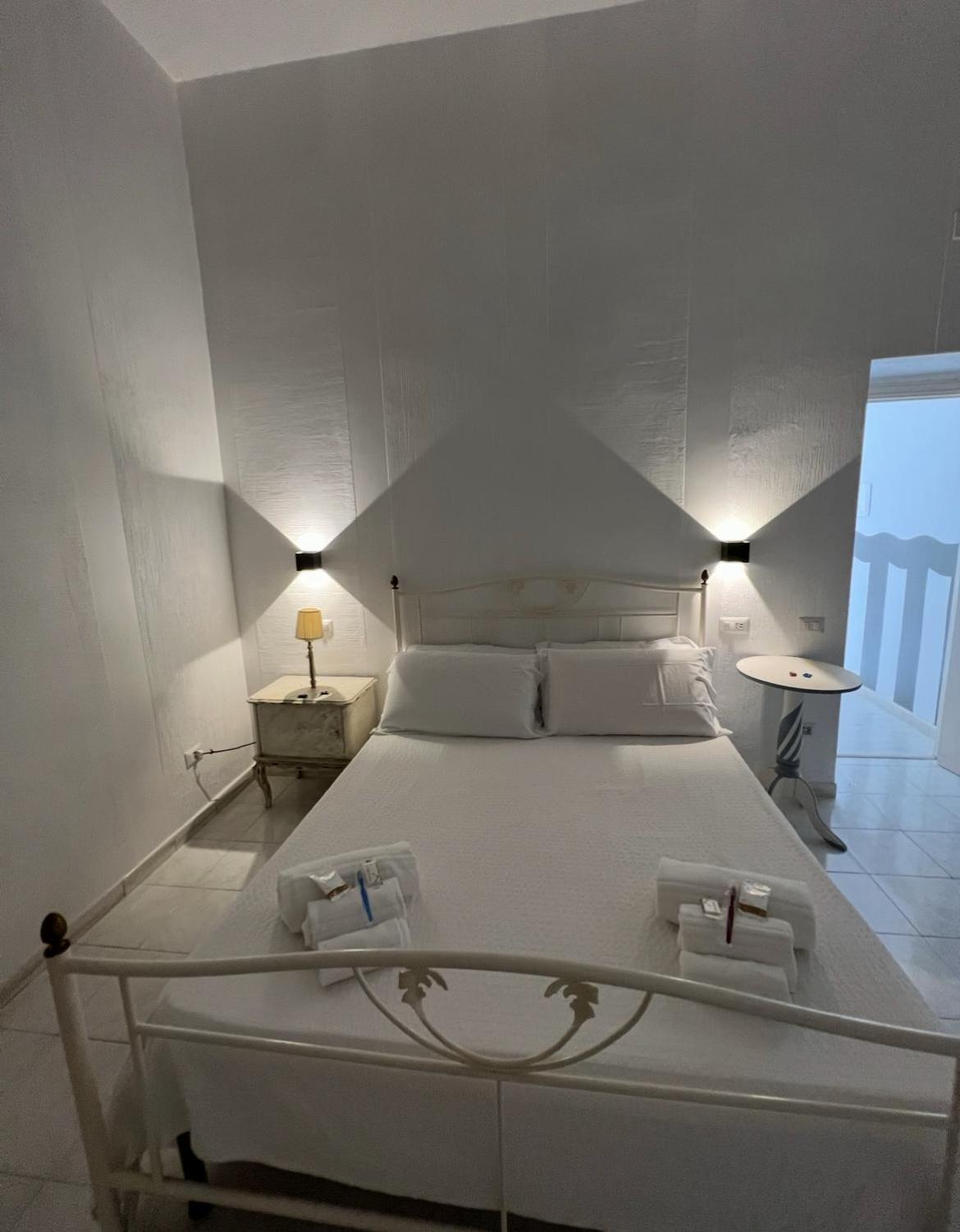 Varriale House Parking Free Small Car Napoli Dış mekan fotoğraf